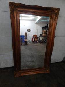 lot 22 image: 3 Ft x 5 Ft Ornate Framed Bevelled Edge Mirror