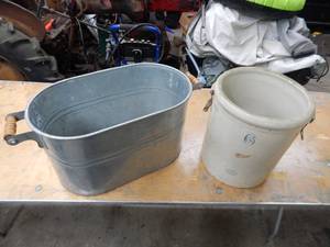 lot 27 image: Redwing 6 Gallon Crock & Behrent Galvanized Tub
