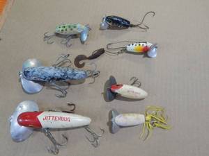 7-Fishing Lures Jitterbig, Jittertail & More