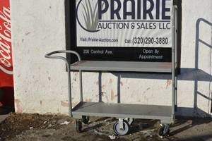 lot 7 image: Grey Rolling Cart