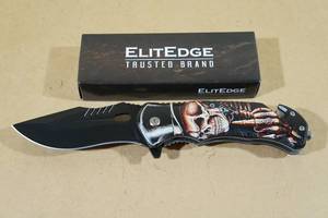 lot 92 image: ElitEdge Folding Pocket Knife - SkullFinger
