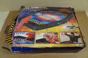 lot 143 image: Crossfire Rapid Fire Game