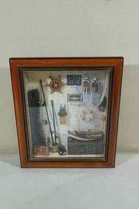 lot 170 image: Nautical Theme Wall Hanging Shadow Box Display
