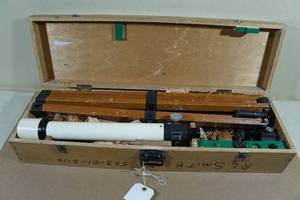lot 180 image: Vintage Palley Hy-Power Telescope in Wood Case