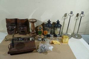 lot 290 image: Assorted Home Dcor -Candle Holders, Lanterns, Wall Sconces