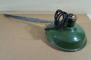 lot 292 image: Vintage Industrial Light Fixture