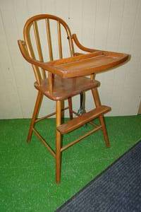 lot 209 image: Vintage Wood High Chair with Lifting Tray