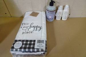 lot 252 image: 6 New Farmhouse Dual Purpose Towels with Hand Soap and Lotion