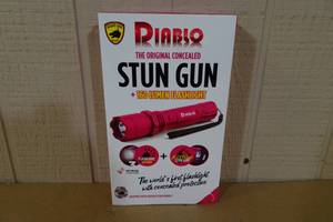 lot 271 image: Diablo Stun Gun  Flashlight