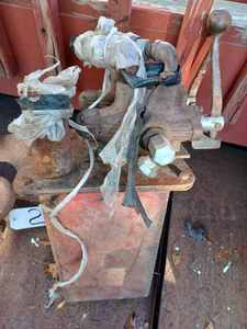 Hydraulic Valve and Resevoir