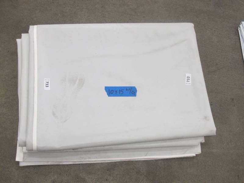 NEW Vinyl Remnant - 50 oz. 10 x 15 GrayWhite Vinyl tarp - Super Heavy Duty