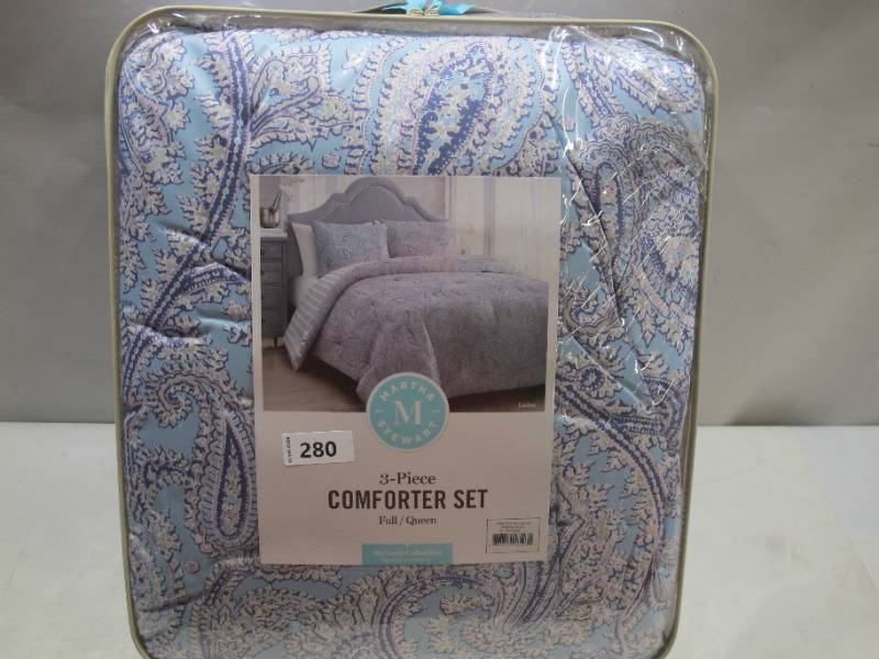NEW Martha Stewarts 100% Cotton Sateen, Comforter Sets - FullQueen - Crest Blue