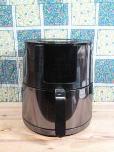 lot 16 image: SHAQ 6 qt 1700W Stainless Steel Digital Air Fryer wBasket & Handle