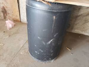 4 Plastic Barrels