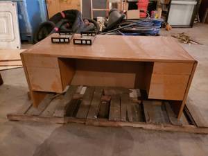 Large Desk