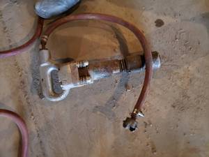 Pneumatic Jackhammer