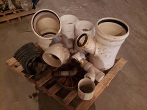 Pallet of Large PVC Ts, Elbows and Other