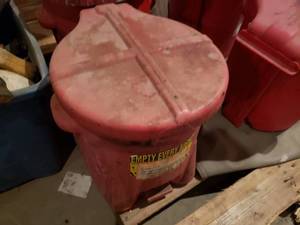 1 Shop Rag Container