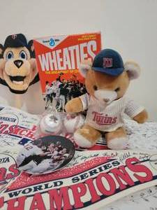 lot 70 image: Twins Super Fan Vintage Memorabilia