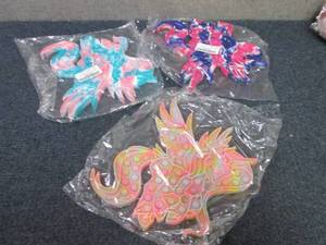 lot 54 image: 3 Unicorn Popit Toys...