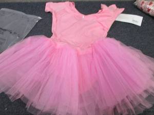 lot 76 image: Ballet Wear 14-15...