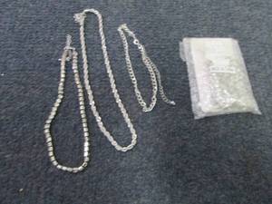 lot 83 image: 2- 3pc Jewelry Sets...