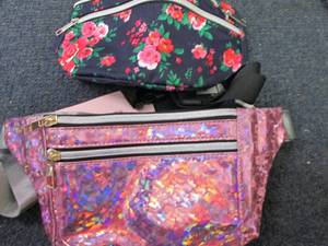 lot 98 image: 2 Fanny Packs...