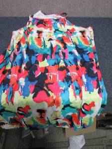 lot 142 image: XL Ladies Swim Coverup...