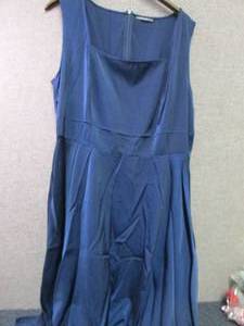 lot 143 image: Ladies XL Party Dress by Fensace...