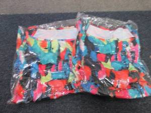 lot 150 image: 2 each XL Ladies Swim Coverups...