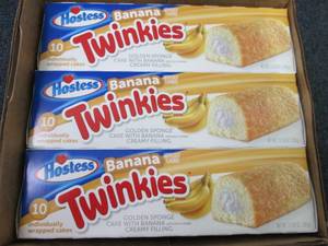 lot 191 image: 3- 10pk 13.58oz Boxes Hostess Banan...