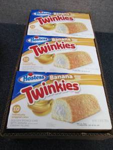 lot 199 image: 3- 10pk 13.58oz Boxes Hostess Banan...