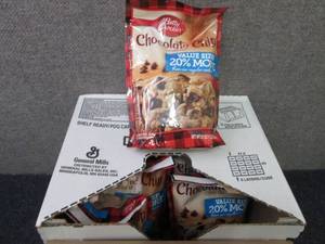 lot 208 image: 10-21 oz Pks Betty Crocker Chocolat...