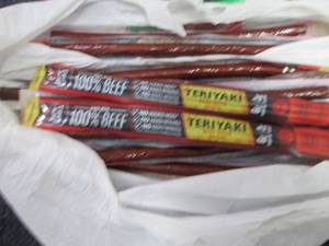 lot 274 image: 18 Jack Links Teriyaki Beef Sticks...
