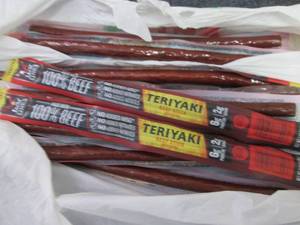 lot 275 image: 18 Jack Links Teriyaki Beef Sticks...