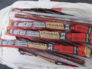 lot 280 image: 18 Jack Links Original Beef Sticks...