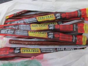 lot 281 image: 18 Jack Links Teriyaki Beef Sticks...