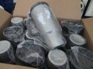 lot 290 image: Case of 24 Branded 34 oz Travel Mug...