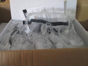 lot 389 image: 15- 10pks Safety Goggles...