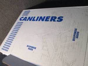 lot 392 image: Case of 500 12-16 Gallon 24x32 Tras...