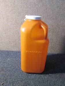 lot 393 image: 24 Amber 24 hr Urine Jugs...