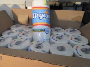 lot 404 image: Case of 30 - 70 ct 2ply Rolls Elega...