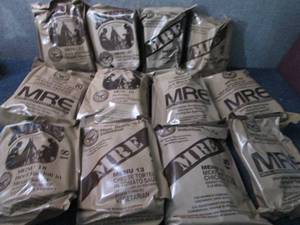 lot 417 image: Case of 12 Assorted MRES Meal Read...