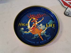 lot 1351 image: 12 Miller High Life Beverage Tray
