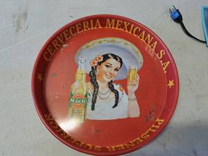 lot 1353 image: 13 Cerveceria Mexicana S.A. Pilsener Superior Beverage Tray