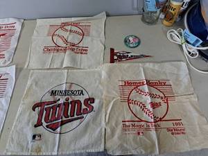 lot 1367 image: Lot of (3) Minnesota Twins 19871991 Sports Towels with Penant Flag and 1987 World Series Minnesota Twins Pin