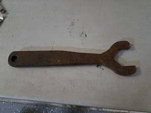 lot 1385 image: 1-34 Cast Iron Wrench