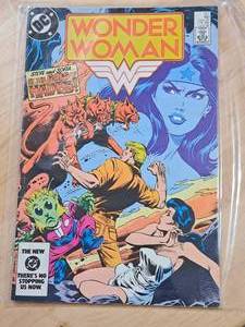 lot 1458 image: 1984 DC Comics July Wonder Woman Comic Book