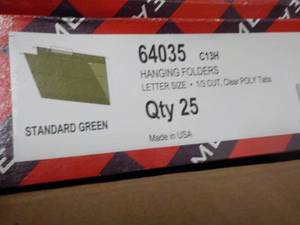lot 18 image: Case of Smead 250 Letter Size Hangi...
