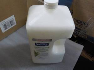 lot 26 image: 1 Gallon Jug Soft Soap Refill...